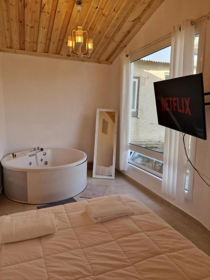 Aprosmeno Jacuzzi House 4 Apartment Agros Luaran gambar